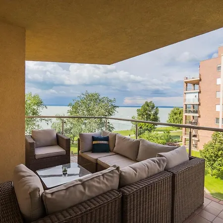 Myflat Solaris Family Apartment